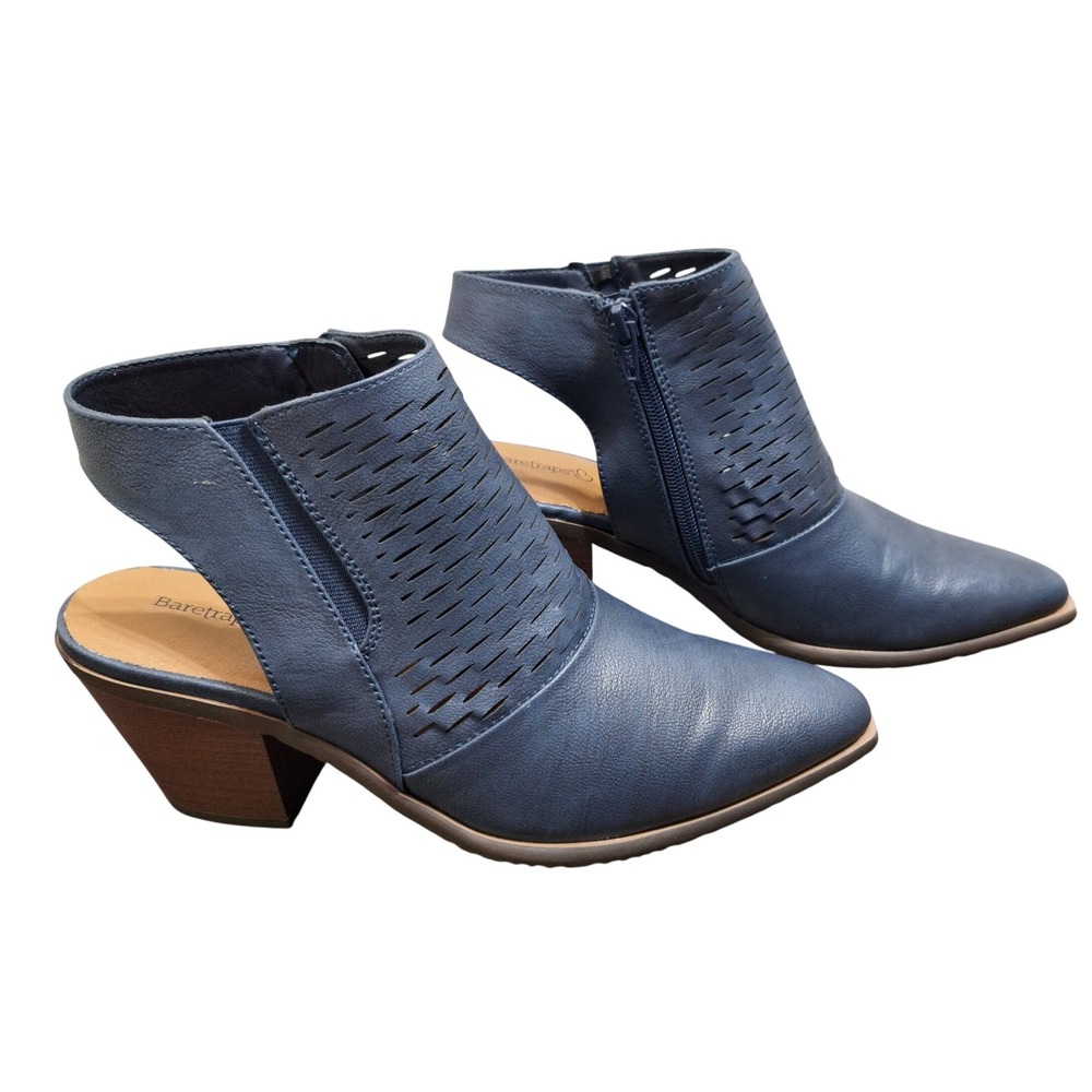 Baretraps Yangley Women's Size 9M Navy‎ Blue Perforated Slingback Shootie Heels